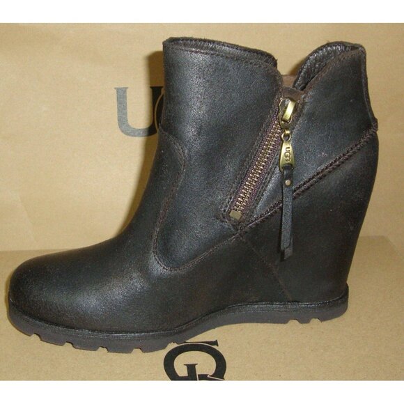 UGG Australia MYRNA Lodge Wedge Leather Sheepskin Boots Size US 7 NIB #1008715 - Picture 3 of 6